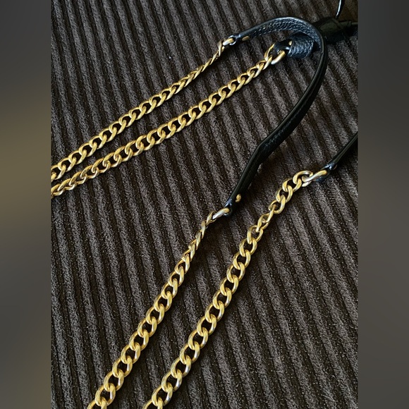 Tory Burch Carson Swingpack Black Leather Gold Chain Strap Adjustable beautiful😍 - Picture 10 of 14